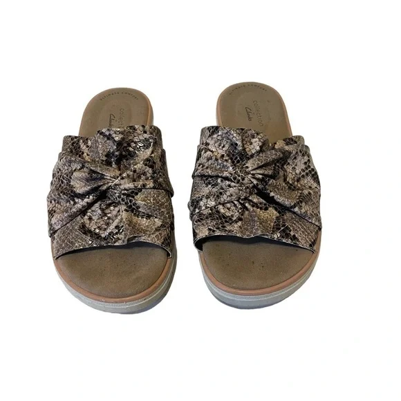 Women’s CLARKS Jillian Leap Snakeskin Wedges Slides Sandals Shoes - Picture 4 of 8